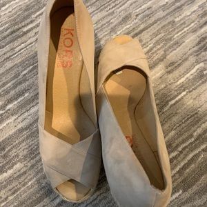 Kors by Michael kors espadrille beige wedges